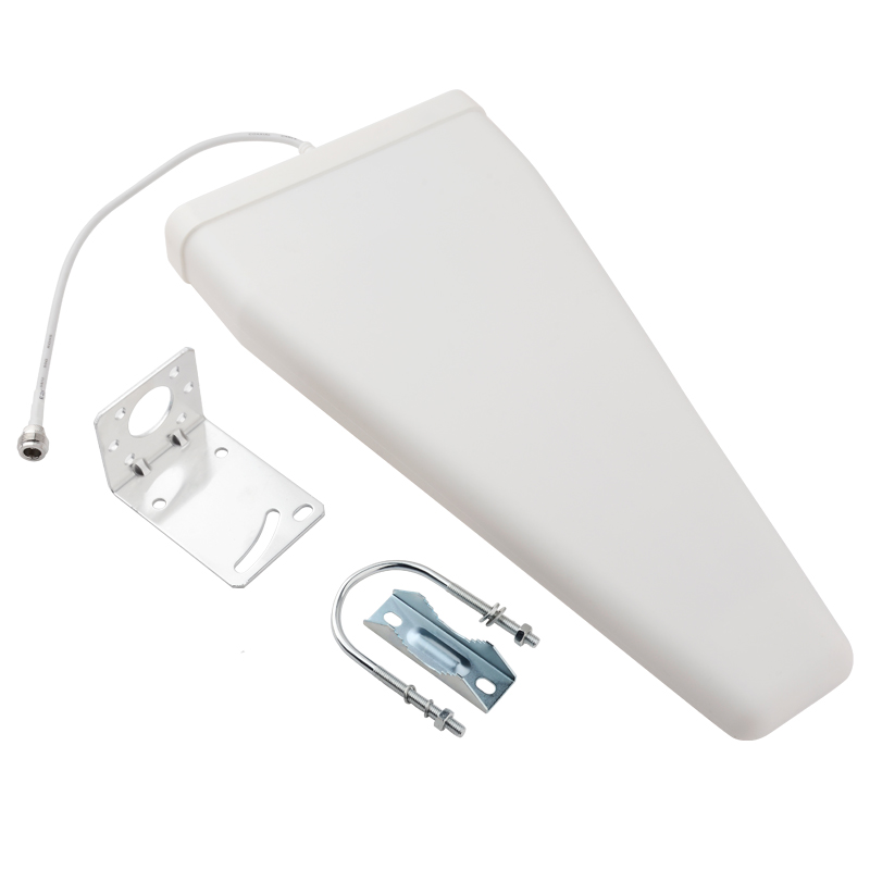  黑山对数周期天线定向接收发射700-3700MHz